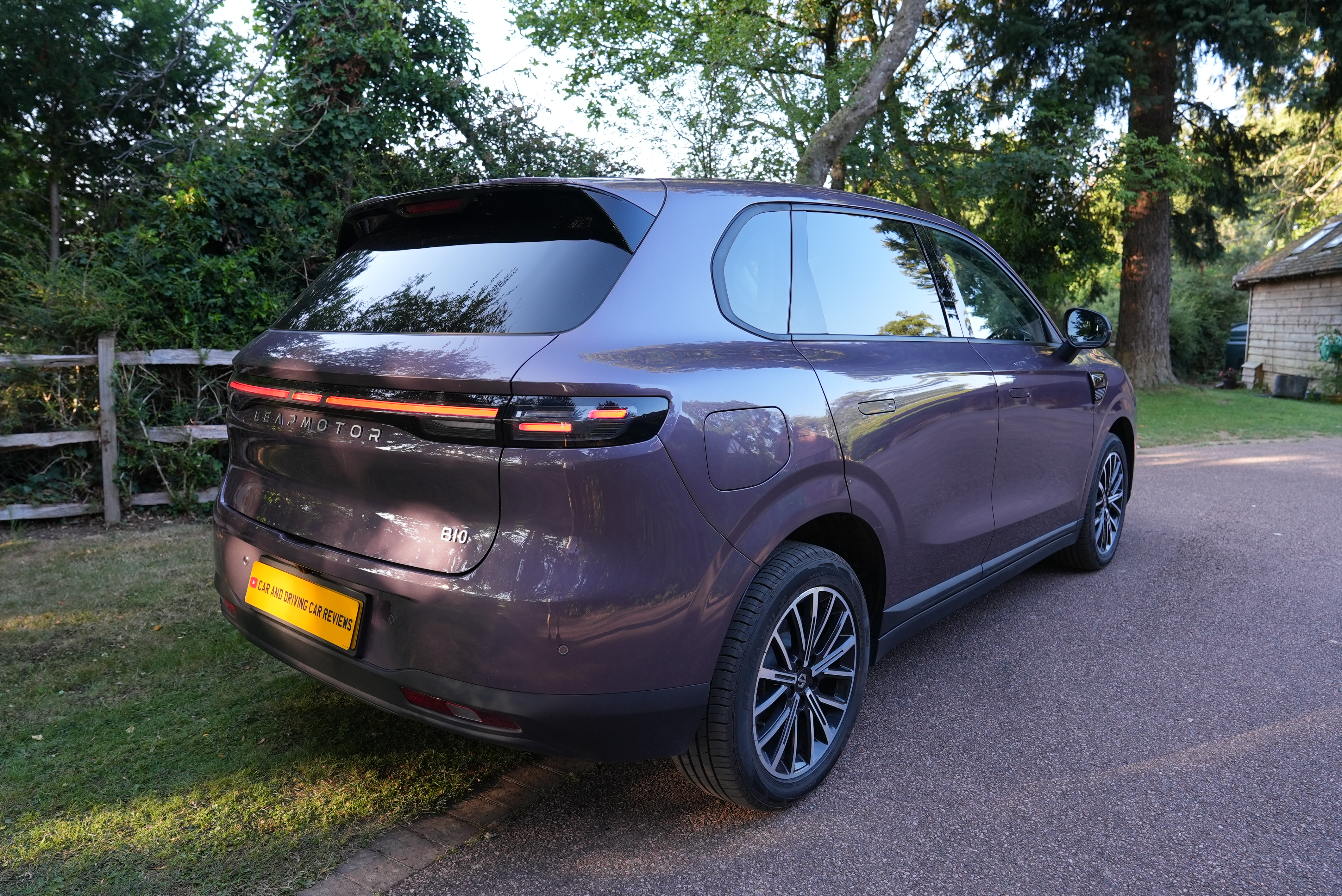 LEAPMOTOR B10 ELECTRIC HATCHBACK 160kW 70kWh 5dr Auto